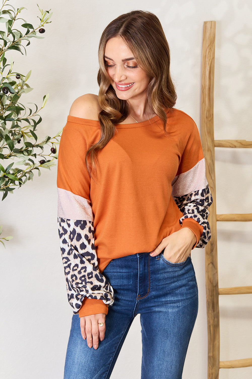 Double Take Leopard Long Sleeve Round Neck Sweatshirt